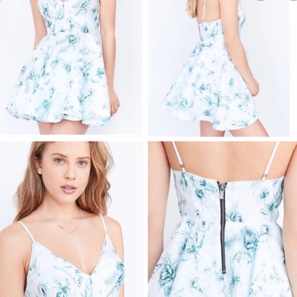 UO Silence + Noise Green Hologram Fit + Flare Dress - Picture 7 of 16